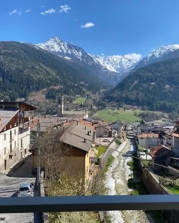 Apart-hotel La Corte Vezza dʼOglio