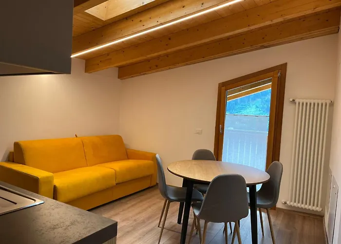 La Corte アパートホテル Vezza dʼOglio